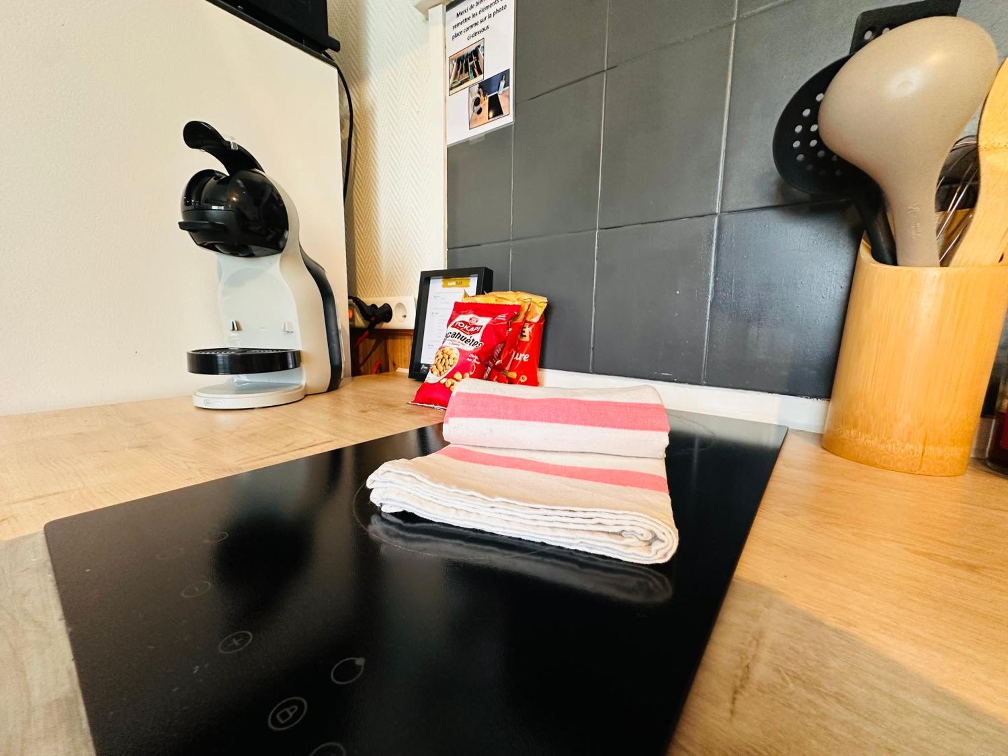 Orleans Centre Proche Gare - Appartement Fonctionnel Residence Calme Parking Prive Gratuit - Le Central Elegance Exterior foto